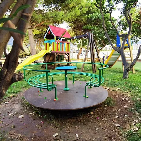 Saracen Sands & Congress Centre - Palermo מלון איסולה דלה פמינה