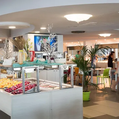 Saracen Sands & Congress Centre - Palermo Hotel