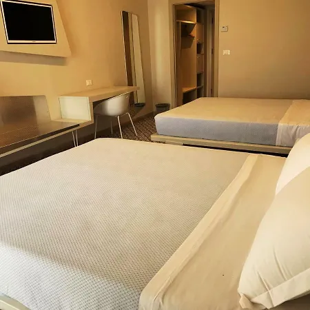 Saracen Sands & Congress Centre - Palermo 4*