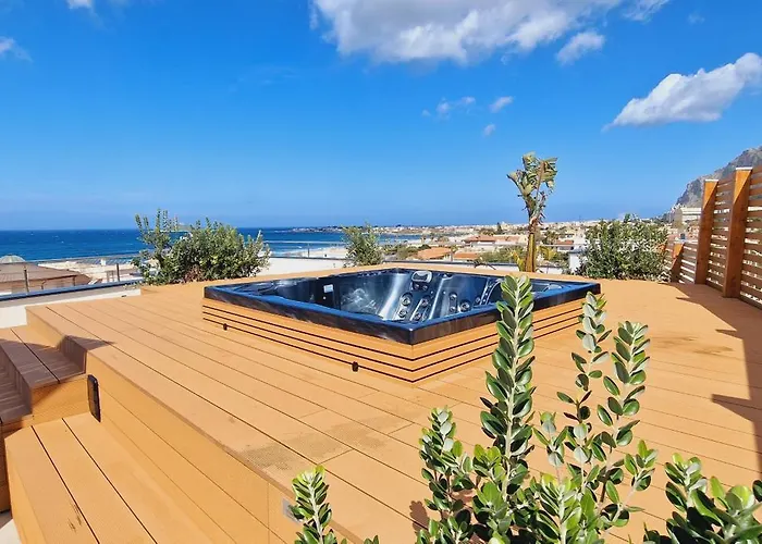 Saracen Sands & Congress Centre - Palermo 4*