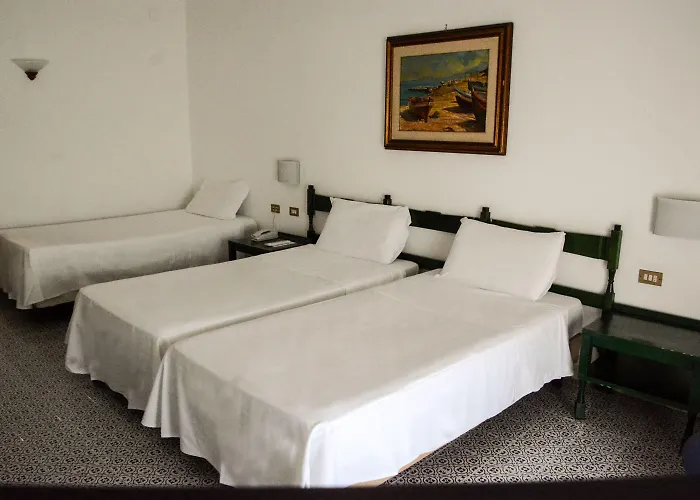 Saracen Sands & Congress Centre - Palermo Отель Изола-делле-Феммине