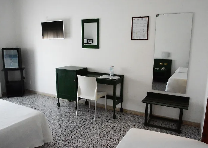 Отель Saracen Sands & Congress Centre - Palermo 4*