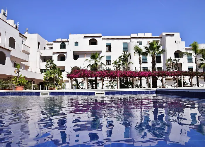 Saracen Sands & Congress Centre - Palermo Отель Изола-делле-Феммине