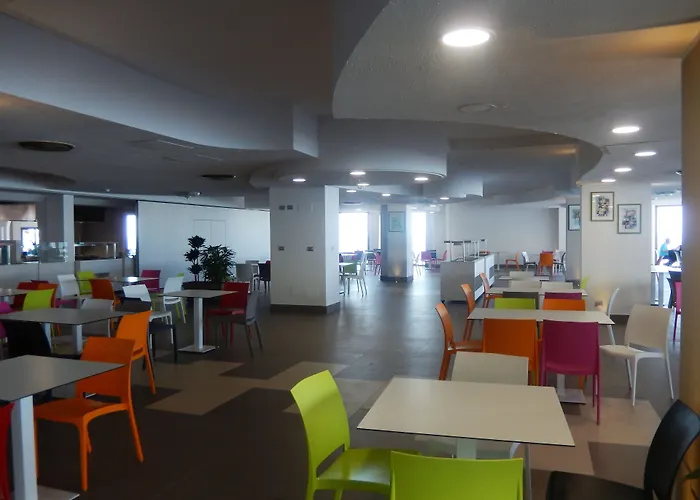 Saracen Sands & Congress Centre - Palermo