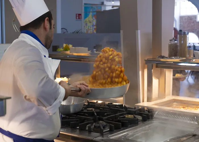 Saracen Sands & Congress Centre - Palermo Отель Изола-делле-Феммине