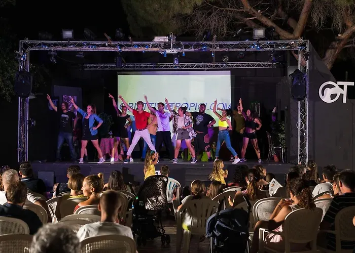 Отель Saracen Sands & Congress Centre - Palermo